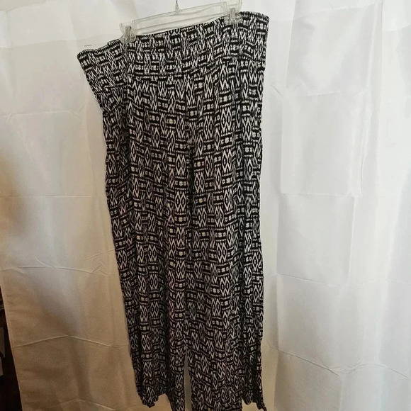 NWT Wonder Limited Morocco‎ black,white tribal palazzo plus side pants - Picture 5 of 12
